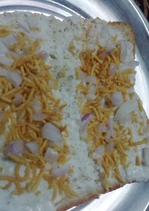 A picture of Open Bread namkeen Sandwich.