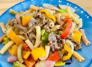 Hình của món Nui xào bò.