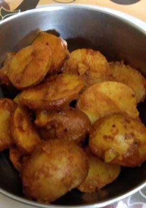 A picture of M's chilli Baby Potatoes.
