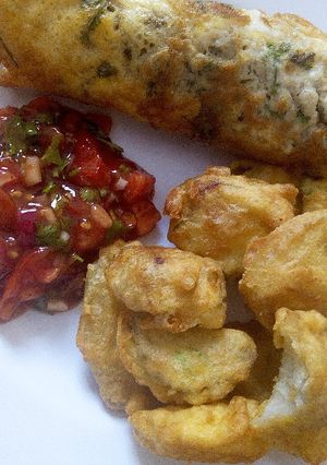 A picture of Sweet potato Viazi Karai With fried eggs.