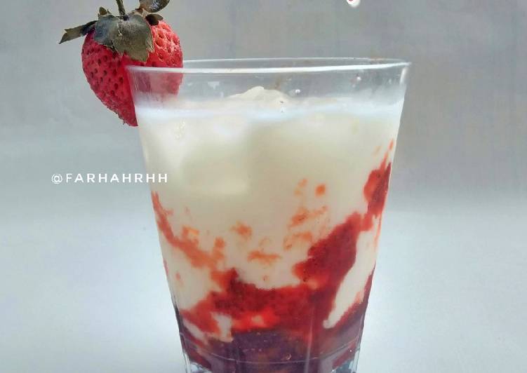 Korean Strawberry Milk Latte 🍓🇰🇷