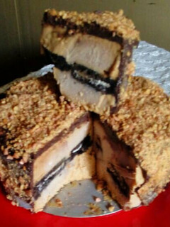Una foto de Alfajor Helado XXXL