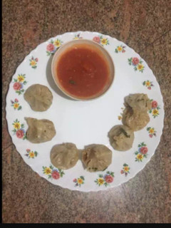 சிக்கன் &வெஜ்மாமூஸ்(momos) செய்முறை முக்கிய புகைப்படம்