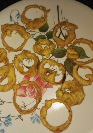 A picture of Onion rings.