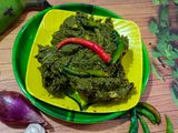 কাঁচা কলার খোসা ভর্তা (kacha kolar khosar bharta recipe in Bengali)