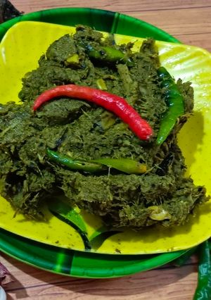 কাঁচা কলার খোসা ভর্তা (kacha kolar khosar bharta recipe in Bengali) রেসিপির প্রধান ছবি