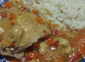 Una foto de Pollo con champiñones y un toque alimonado 🍗🍋