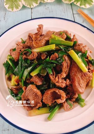 韭菜炒牛肉 的食譜成品照片