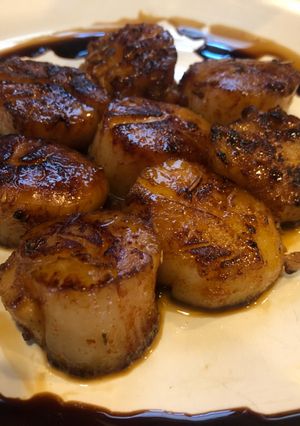 A picture of Raspberry lime scallops.