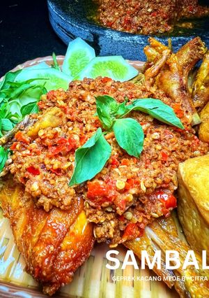Foto resep Sambal Geprek Kacang Mede