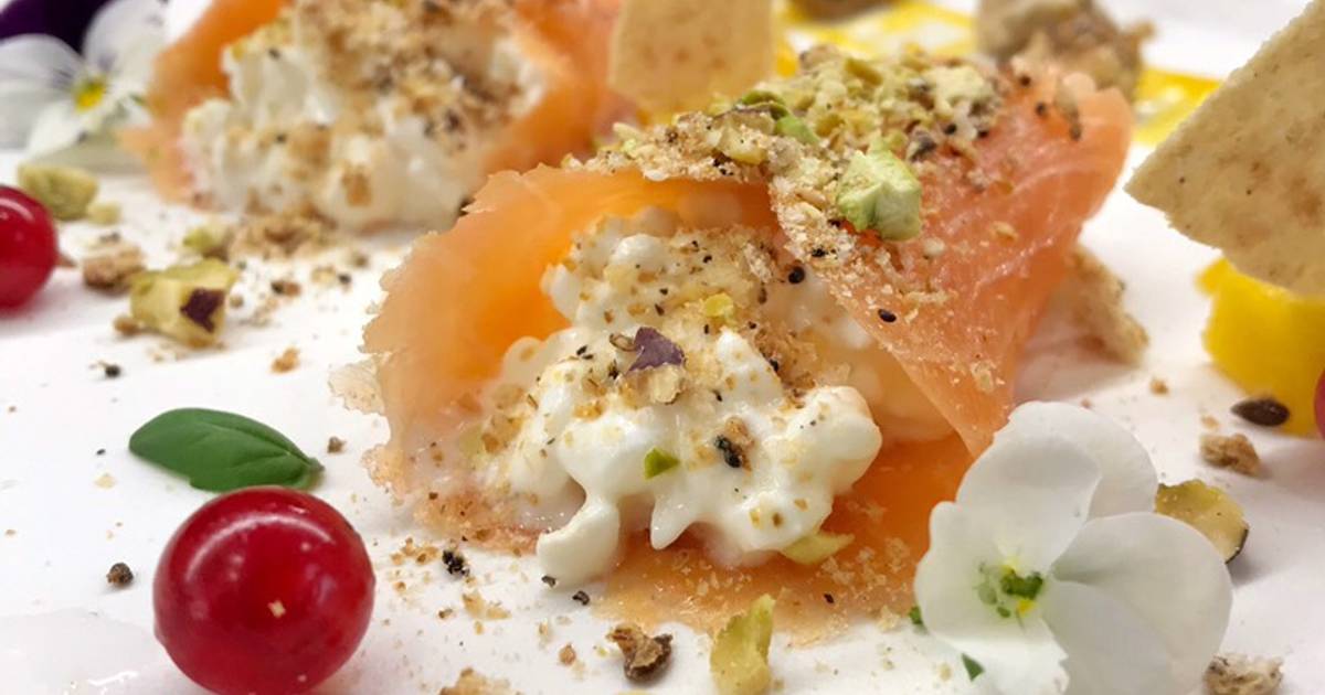 Aperitivo in bicchiere al salmone e fiocchi di latte - Ricetta