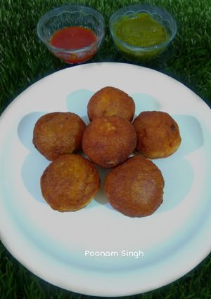 स्पेशल ब्रेड रोल (special bread roll recipe in Hindi) रेसिपी मुख्य फोटो