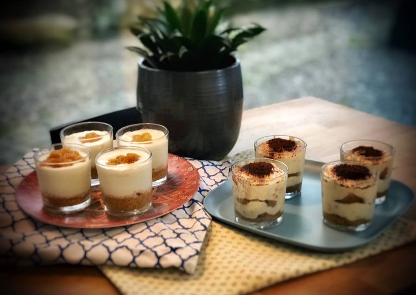 Postres en vasitos: Cheesecake de piña al Brandy & Tiramisú de turrón de Jijona