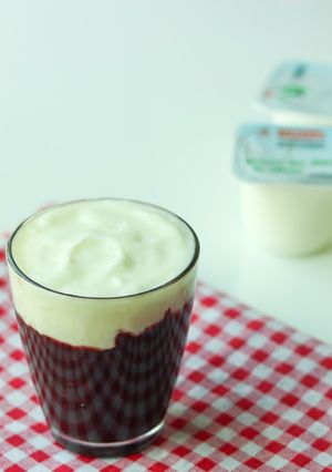 Hình của món Sữa Chua Nếp Cẩm.