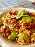Cous cous con fave, carote e pomodori secchi