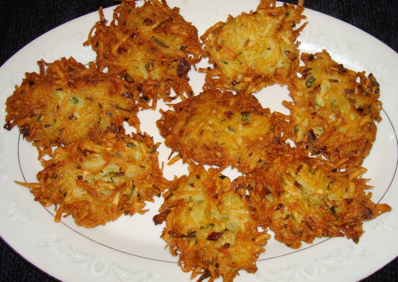 LATKES, FRITOS DE PAPAS RALLADAS. JON STYLE