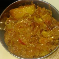 A picture of Aloo pyaz ki sabji.
