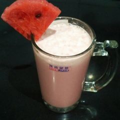 A picture of Watermelon milkshake.