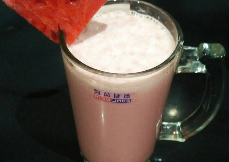 Simple Way to Make Homemade Watermelon milkshake