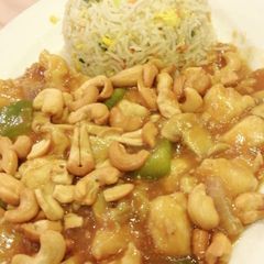 Chicken ginger with nuts A picture of Chicken ginger with nuts.