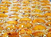 Une photo de tarte amande pistache