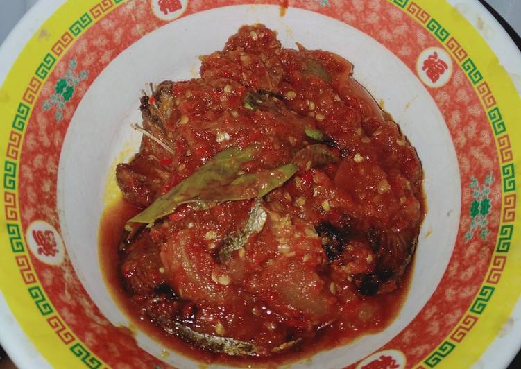 Ikan Tongkol Balado