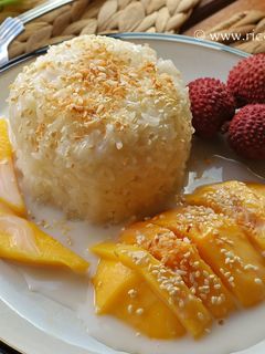 芒果椰汁糯米飯《 泰式甜品 》Mango & Coconut milk Sticky Rice 的食譜成品照片