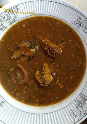 A picture of Miya danyen kubewa da kifi.