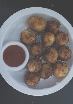 પનીર પકોડા (Paneer Pakoda Recipe In Gujarati) રેસીપી મુખ્ય ફોટો