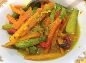 Foto resep Acar timun wortel bumbu kuning