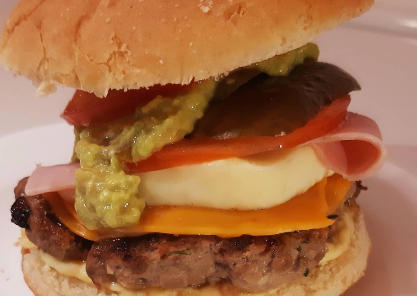 Hamburguesa de carne 馃崝