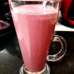 A picture of My Cherry & Clotted Cream Ice Cream Smoothy.