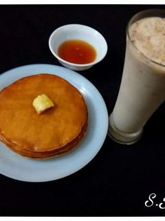 প্যান কেক (pan cake recipe in Bengali) রেসিপির প্রধান ছবি