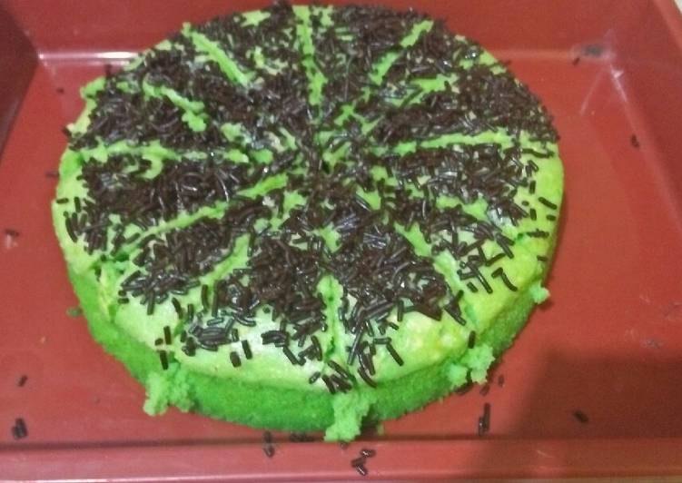 Bolu kukus pandan 2 telur simpel banget