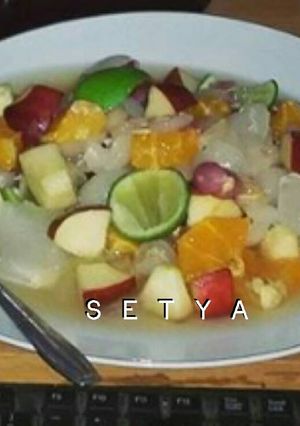 Foto resep Rujak buah suka suka