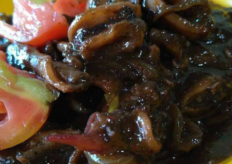 Resep Cumi masak hitam pedas manis🐙 yang Lezat Sekali