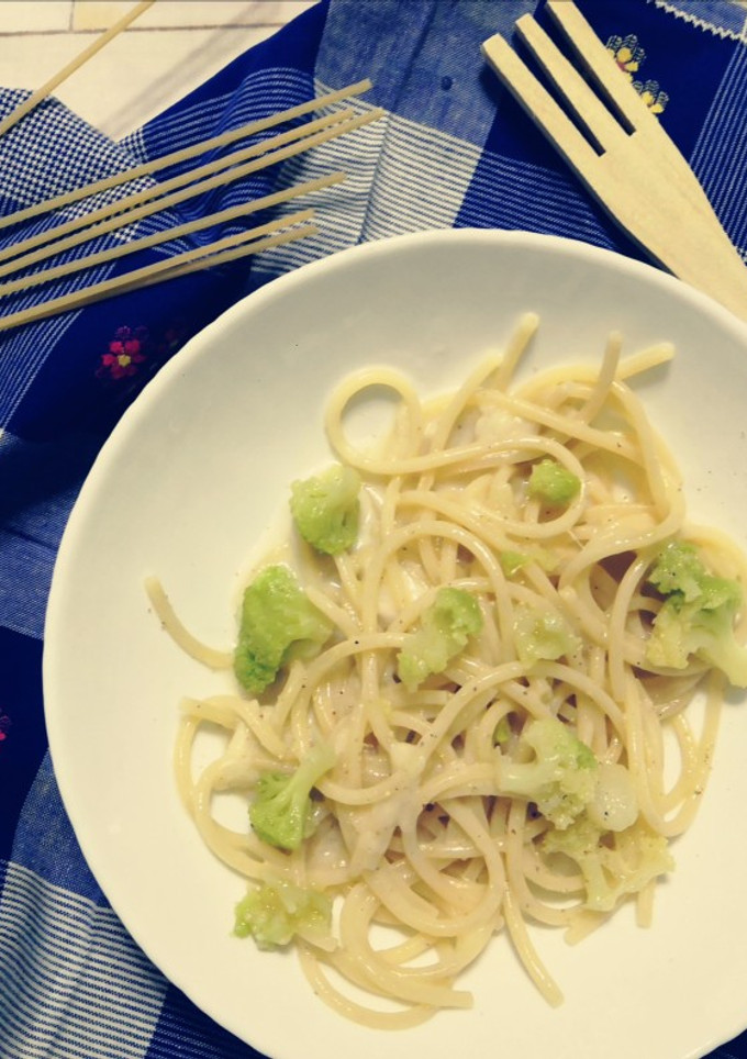 Foto di Cacio e pepe con broccoli