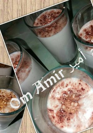 صورة لوصفة عصير الموز و التفاح بالجوز و الجبن من أم أمير