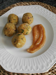 Una foto de Albóndigas de garbanzos, espinacas y zanahoria