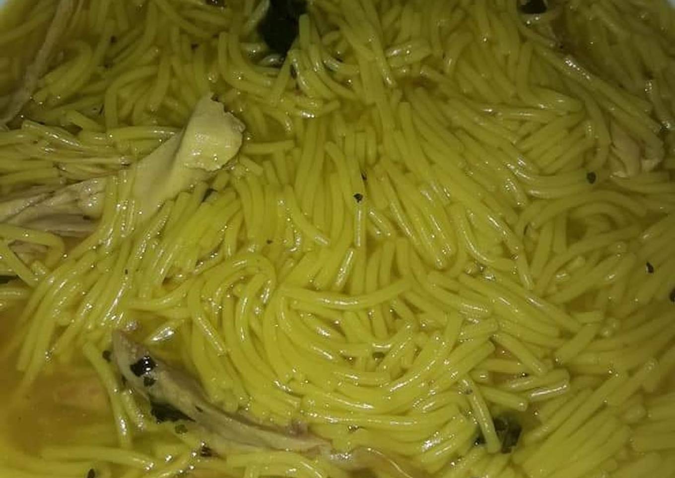 Sopa Calentita de pollo casera