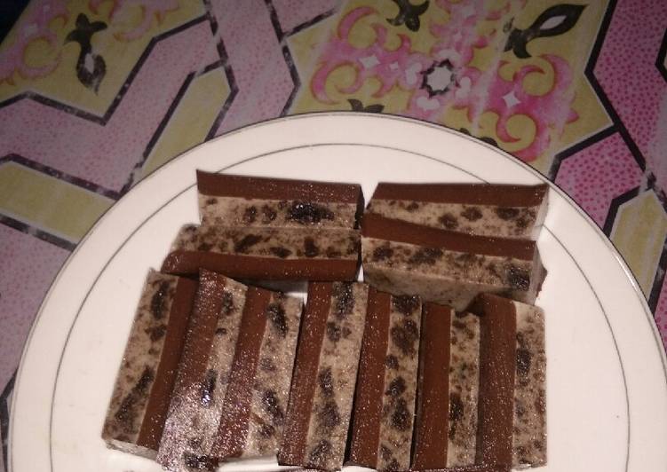 Pudding coklat oreo