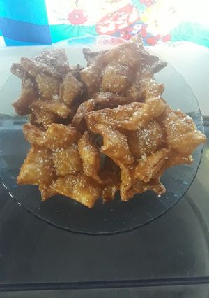 Una foto de Pastelitos de batata y membrillo.😋😎