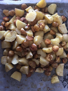 Foto de Batatas e castanhas assadas