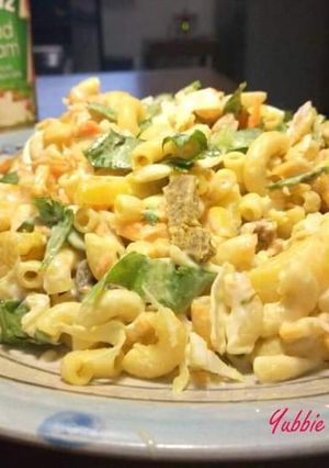 A picture of Pasta salad.