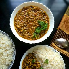 A picture of Lobia Masala Curry.