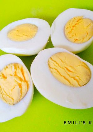 Foto resep Telur Rebus Irit Waktu (5 menit saja)