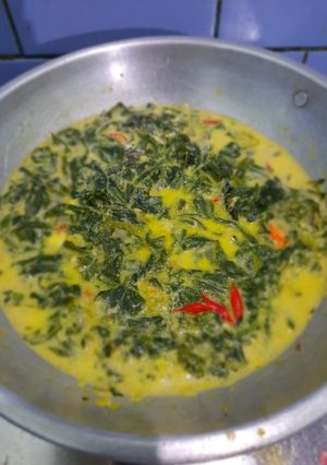 Foto resep Daun Singkong Bumbu Kuning