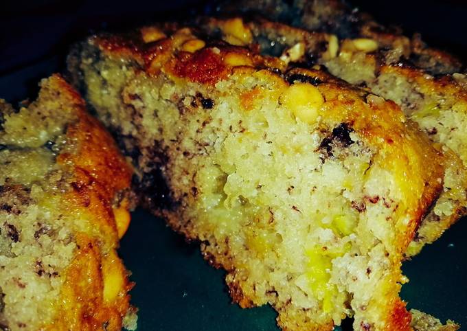 Banana Bread with Chocolate Chip Streusel with Cream Cheese Filling