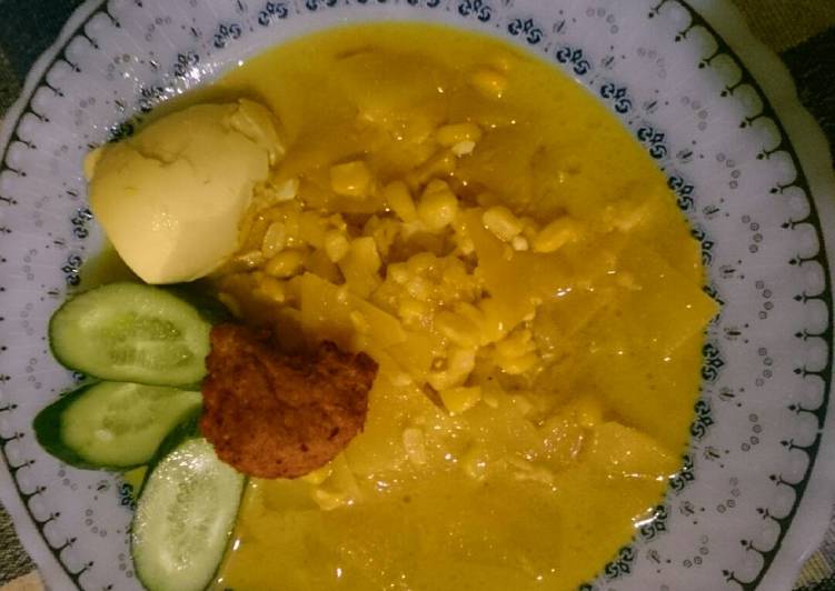 Gulai sayur dan telor kuah gurih