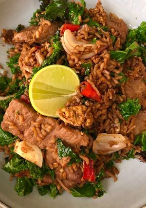 รูปของ ข้าวผัดรถไฟ ข้าวผัดโบราณ ข้าวผัดซีอิ๊ว คีโต (Soy sauce fried rice KETO)